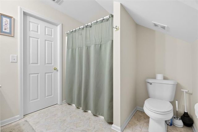 2462 Oak Bluff Drive, Dacula, GA 30019
