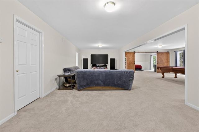 2462 Oak Bluff Drive, Dacula, GA 30019