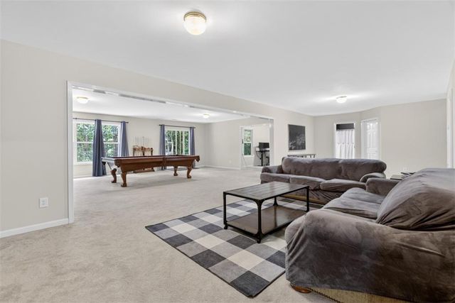 2462 Oak Bluff Drive, Dacula, GA 30019