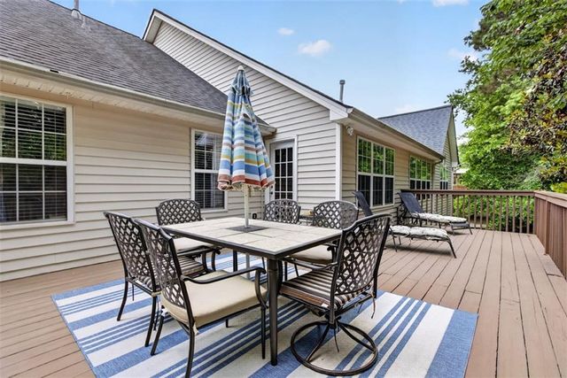 2462 Oak Bluff Drive, Dacula, GA 30019