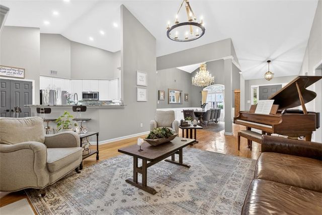 2462 Oak Bluff Drive, Dacula, GA 30019