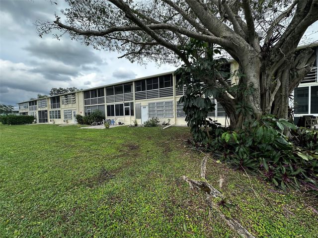 143 Westbury I 143, Deerfield Beach, FL 33442