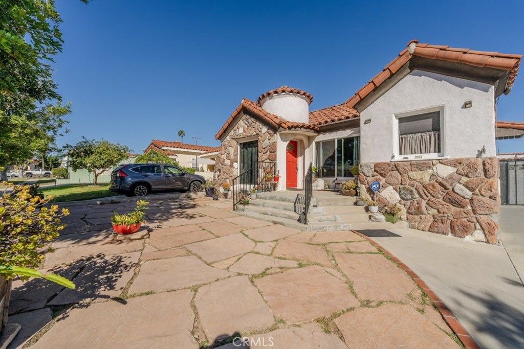 1539 W 94th Place, Los Angeles, CA 90047 — photo 4