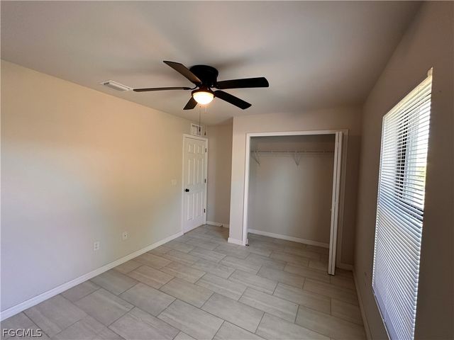 1313 NE 3rd TER, Cape Coral, FL 33909