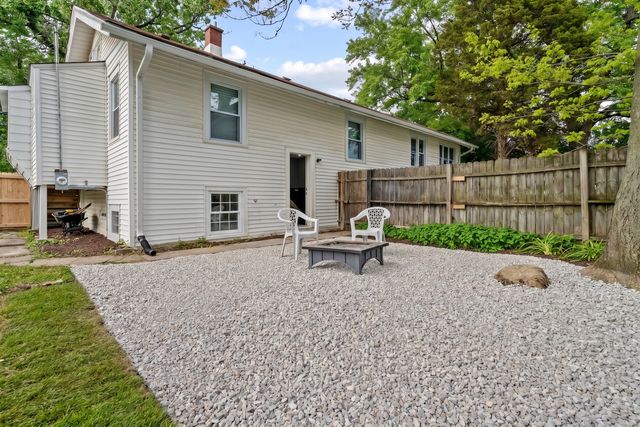 1400 S 17th Avenue, Maywood, IL 60153