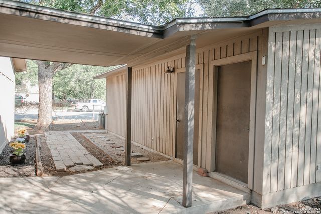 456 margo, Pearsall, TX 78061