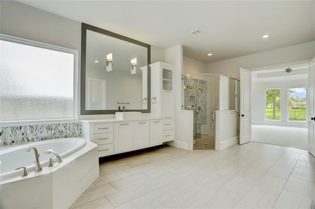 2215 Pleasant Hill Drive, Friendswood, TX 77546