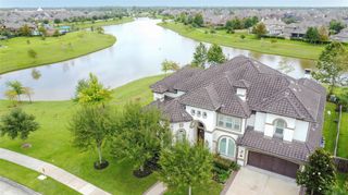 2215 Pleasant Hill Drive, Friendswood, TX 77546