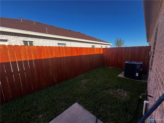 1327 W Garfield Avenue 2, Alton, TX 78573