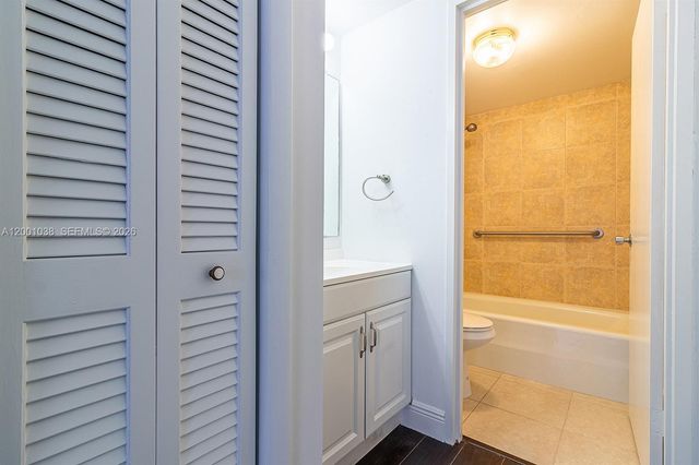 500 Three Islands Blvd 222, Hallandale Beach, FL 33009