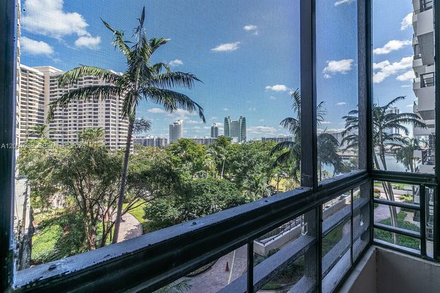 500 Three Islands Blvd 222, Hallandale Beach, FL 33009