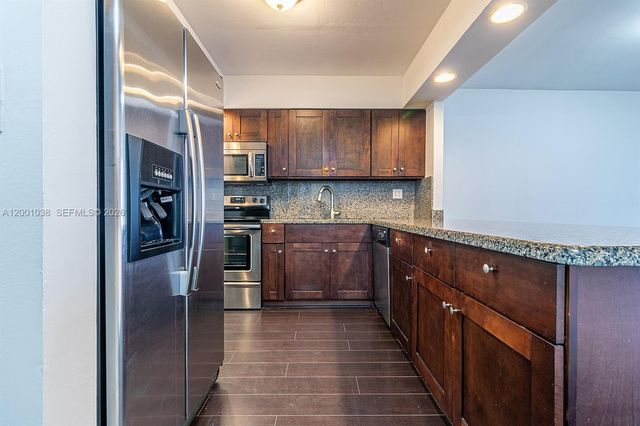 500 Three Islands Blvd 222, Hallandale Beach, FL 33009