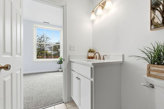 80 Wingate St 2D, Haverhill, MA 01832