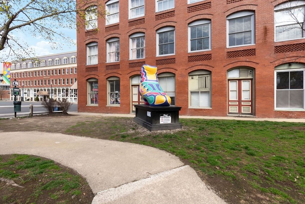 80 Wingate St 2D, Haverhill, MA 01832