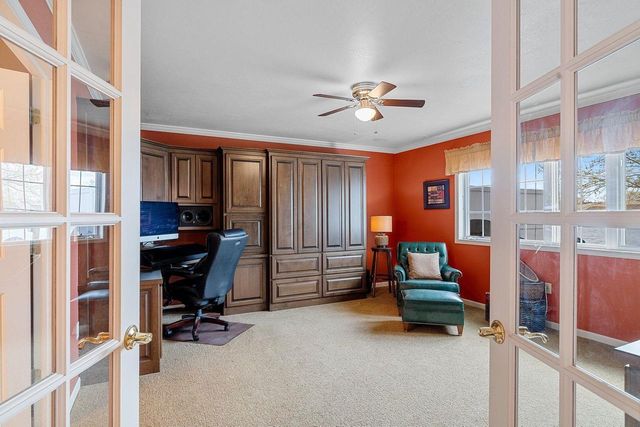 1692 TWIN LAKES CIRCLE, Green Bay, WI 54311
