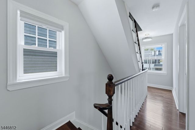 526 S Clinton St, East Orange City, NJ 07018