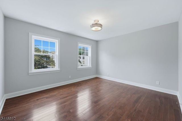 526 S Clinton St, East Orange City, NJ 07018