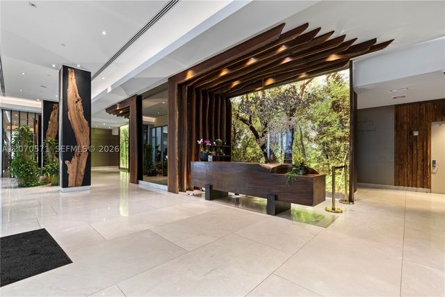 1010 Brickell Ave 3903, Miami, FL 33131