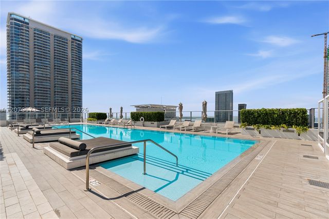 1010 Brickell Ave 3903, Miami, FL 33131
