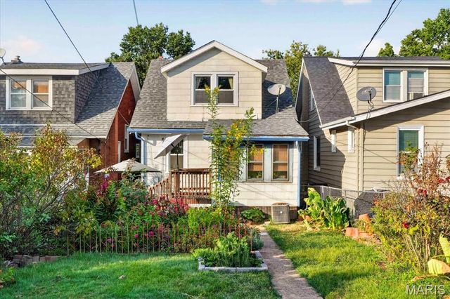 4404 Osceola Street, St Louis, MO 63116