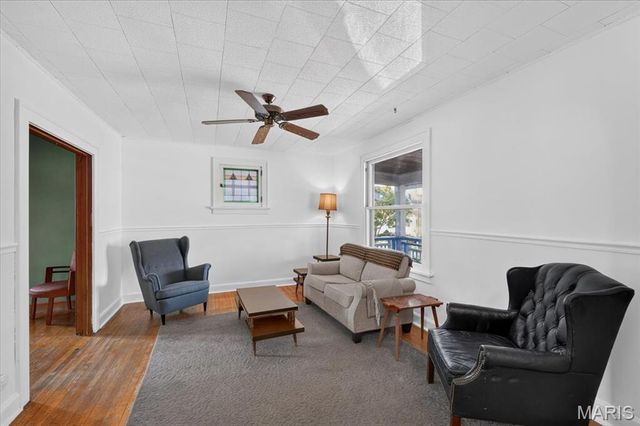 4404 Osceola Street, St Louis, MO 63116