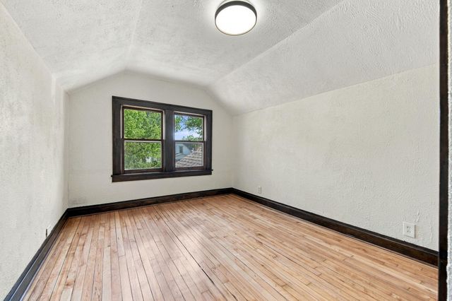 3432 34th Avenue S, Minneapolis, MN 55406