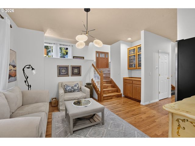 21370 HORTON Ct, West Linn, OR 97068