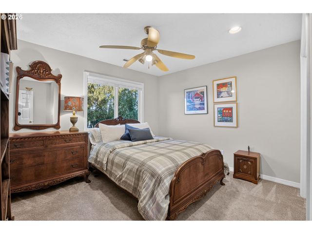 21370 HORTON Ct, West Linn, OR 97068