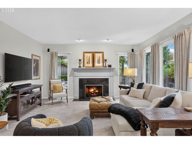 21370 HORTON Ct, West Linn, OR 97068