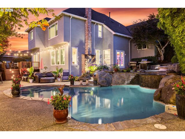 21370 HORTON Ct, West Linn, OR 97068