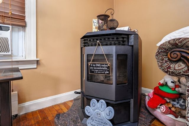 148 Pond St, Leominster, MA 01453