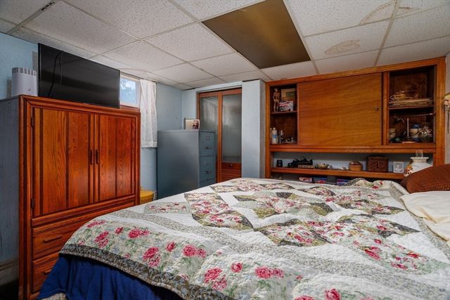 148 Pond St, Leominster, MA 01453