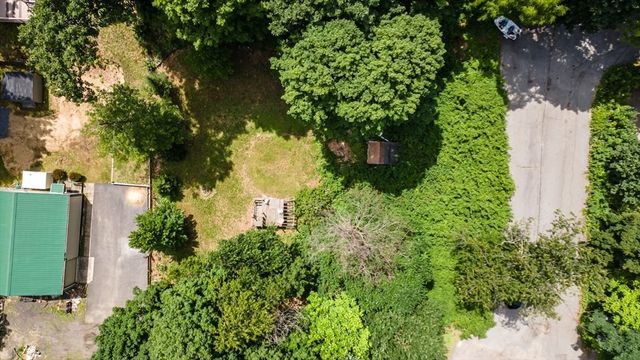 148 Pond St, Leominster, MA 01453