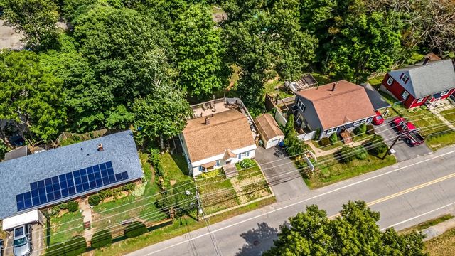 148 Pond St, Leominster, MA 01453