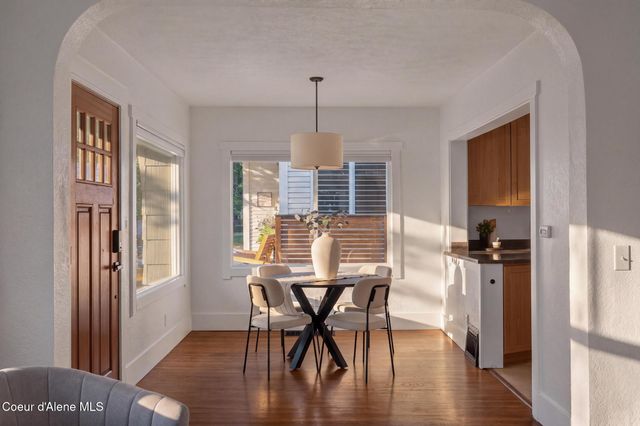 2103 E MULLAN AVE, Coeur D'alene, ID 83814