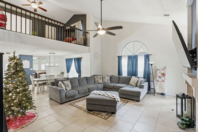 8741 Serene Ridge, San Antonio, TX 78239