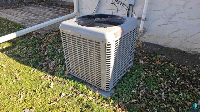 2421 S West Ave Avenue, Sioux Falls, SD 57105