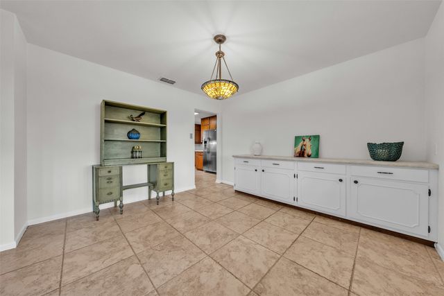 5400 County Road 402, Grandview, TX 76050