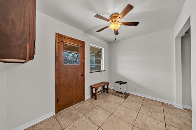 5400 County Road 402, Grandview, TX 76050