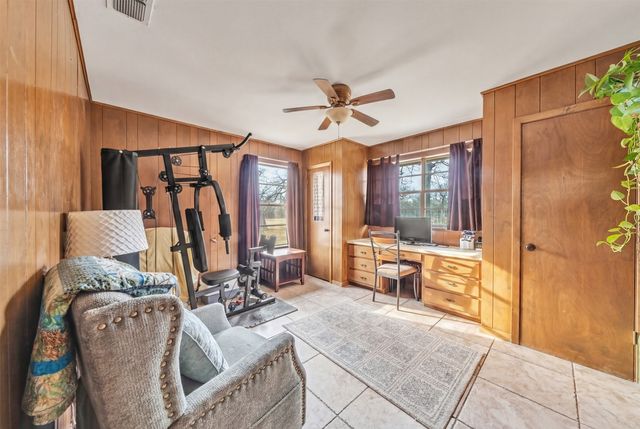 5400 County Road 402, Grandview, TX 76050