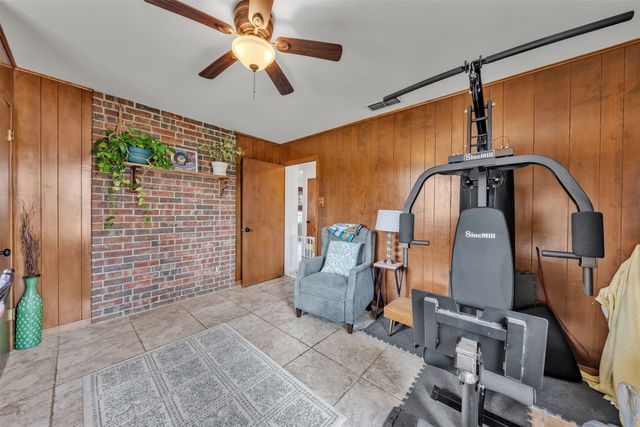 5400 County Road 402, Grandview, TX 76050