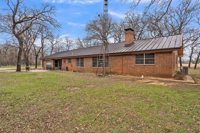 5400 County Road 402, Grandview, TX 76050