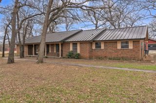 5400 County Road 402, Grandview, TX 76050