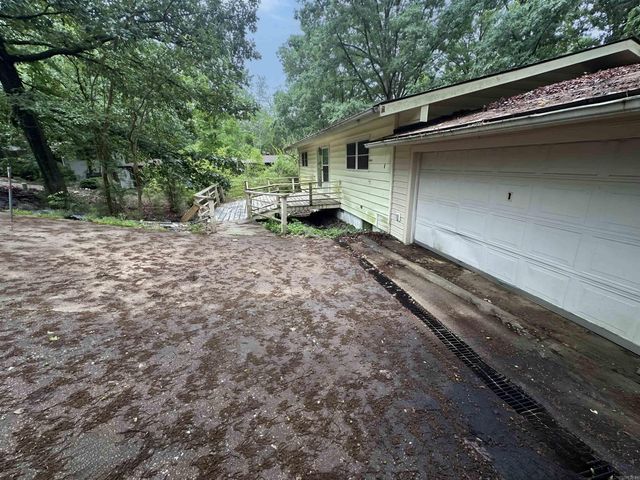 1 Neda Circle, Hot Springs Village, AR 71909