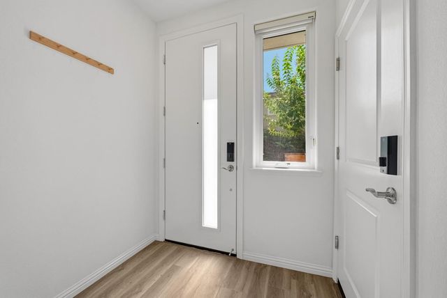 1993 Worthington Circle, Santa Clara, CA 95050
