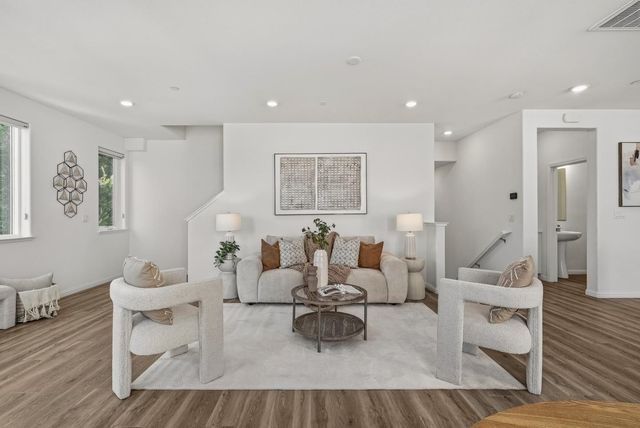 1993 Worthington Circle, Santa Clara, CA 95050