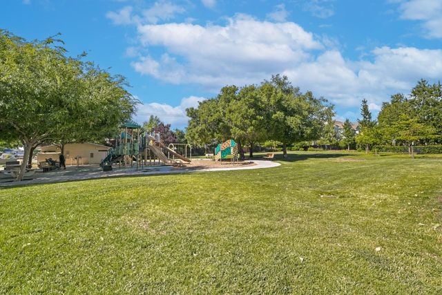 1993 Worthington Circle, Santa Clara, CA 95050