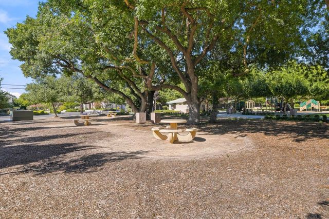 1993 Worthington Circle, Santa Clara, CA 95050
