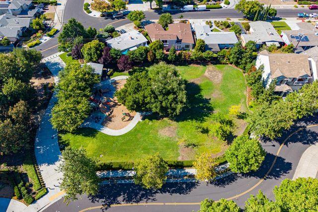 1993 Worthington Circle, Santa Clara, CA 95050