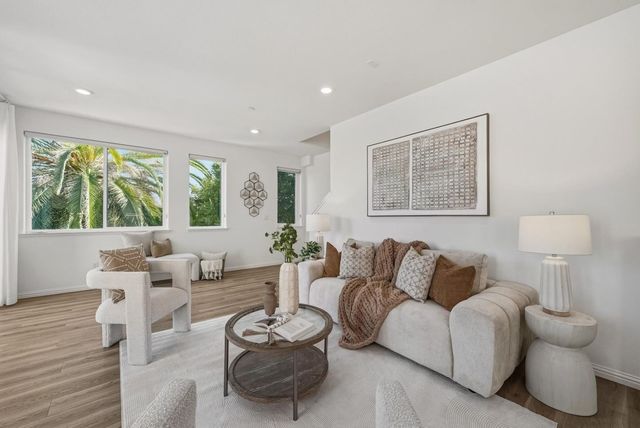 1993 Worthington Circle, Santa Clara, CA 95050